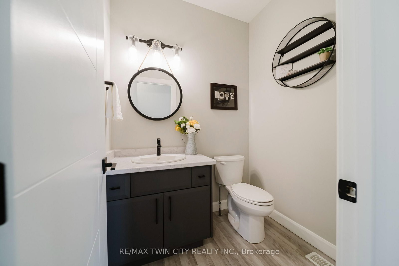 95 Fred Krug Avenue • East Zorra-Tavistock, ON photo 23