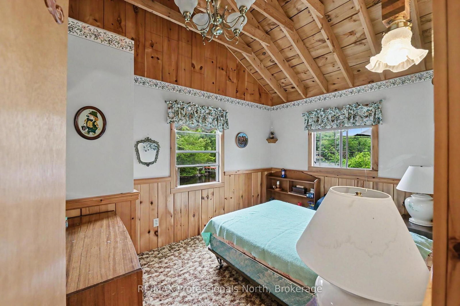 1192 Three Brothers Drive N • Algonquin Highlands, ON photo 16