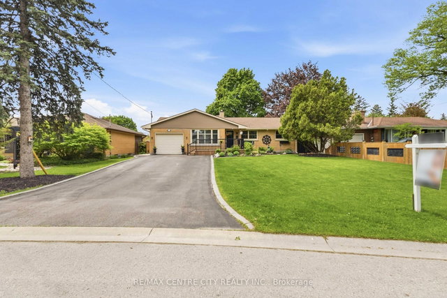 70 Brentwood Crescent