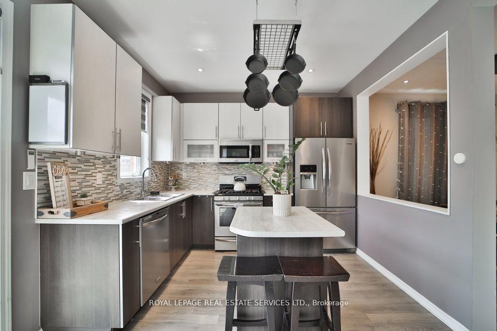 15 Mcallistar Drive • Hamilton, ON photo 11