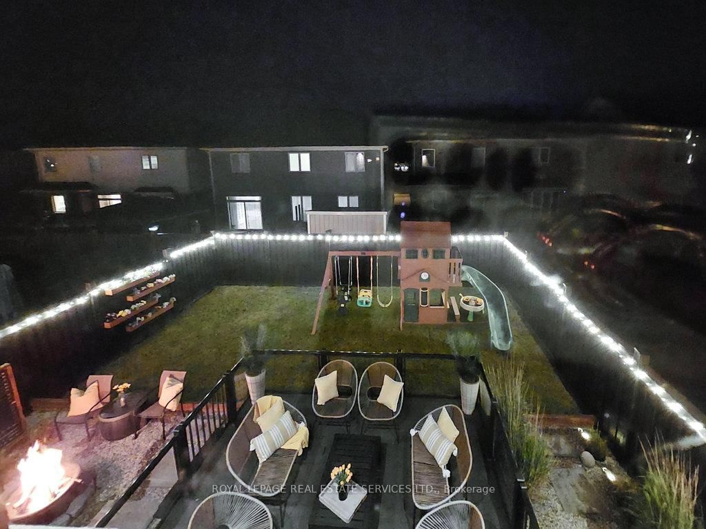 15 Mcallistar Drive • Hamilton, ON photo 41