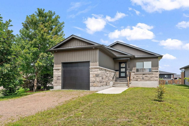 1313 Blakely Crescent