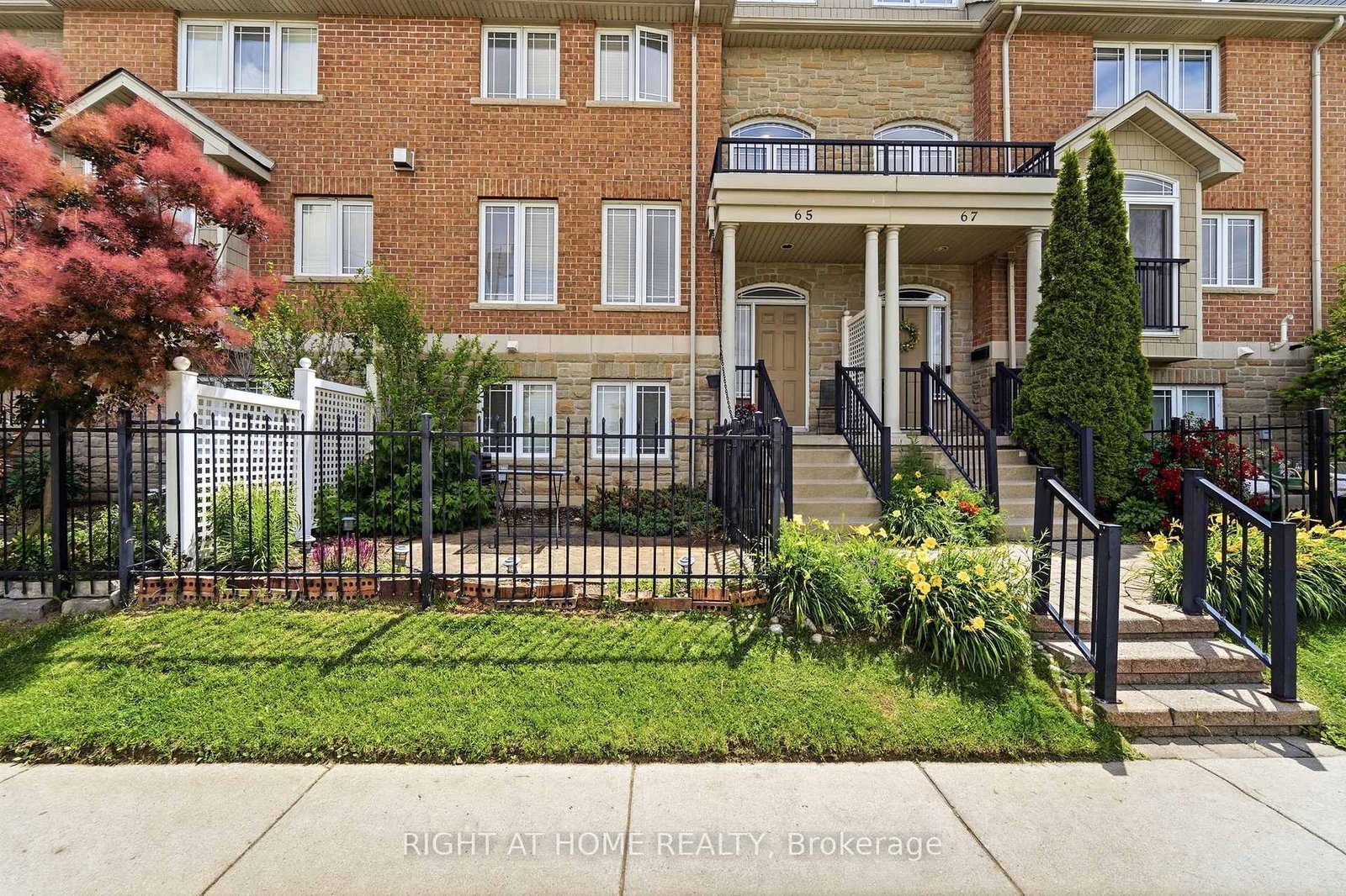 65 Wellington South • Cambridge, ON photo 36