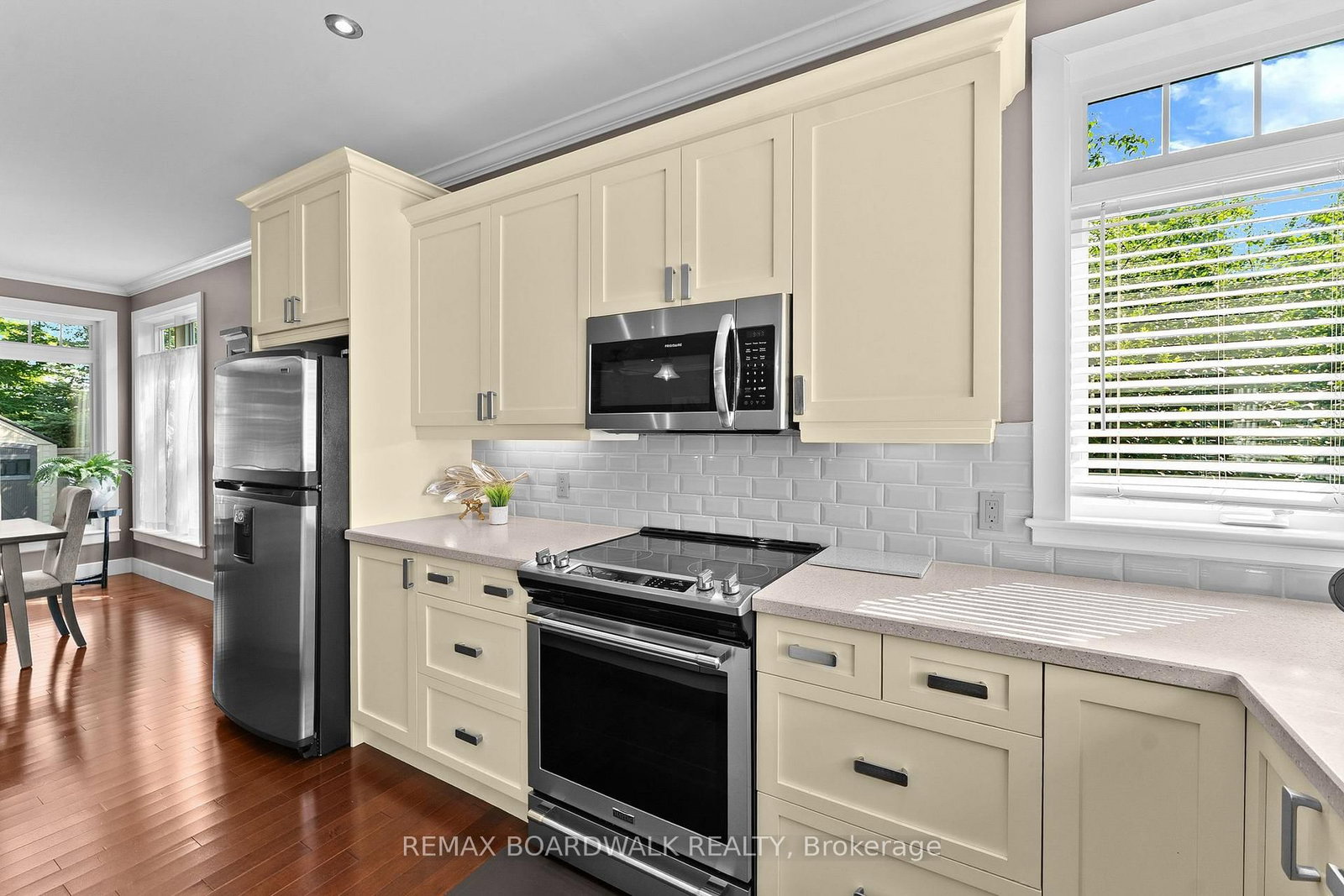 430 Main Street • North Dundas, ON photo 15