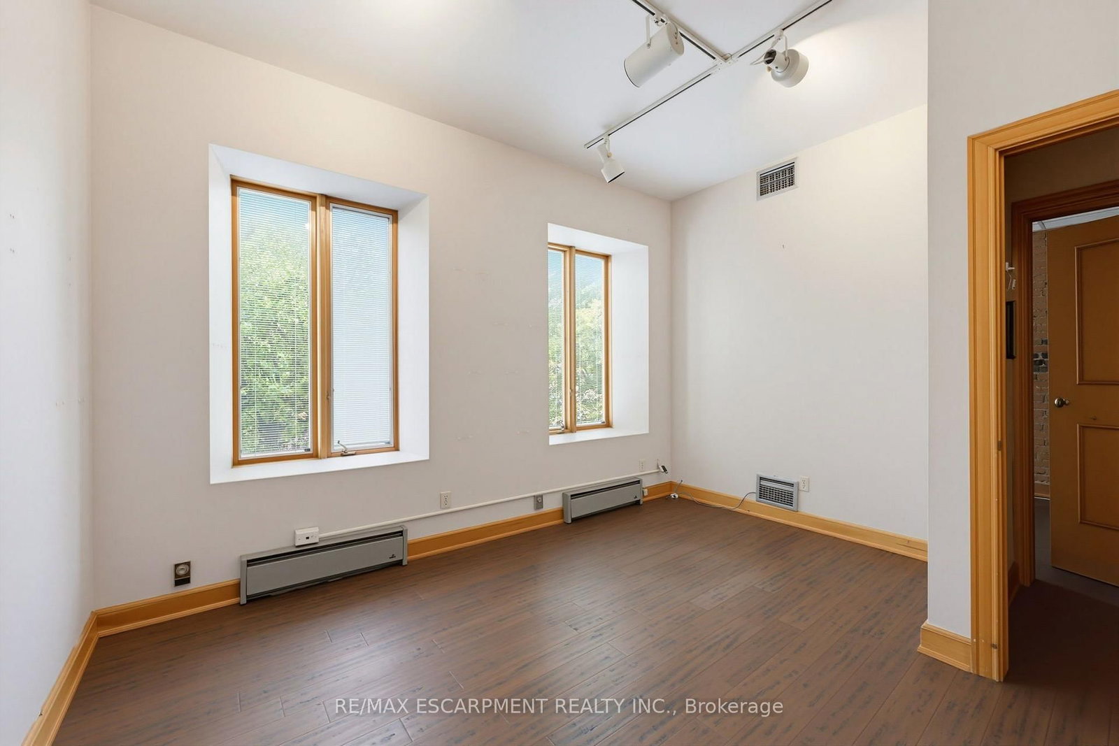 15 BOLD Street, Unit 13 - Photo 27