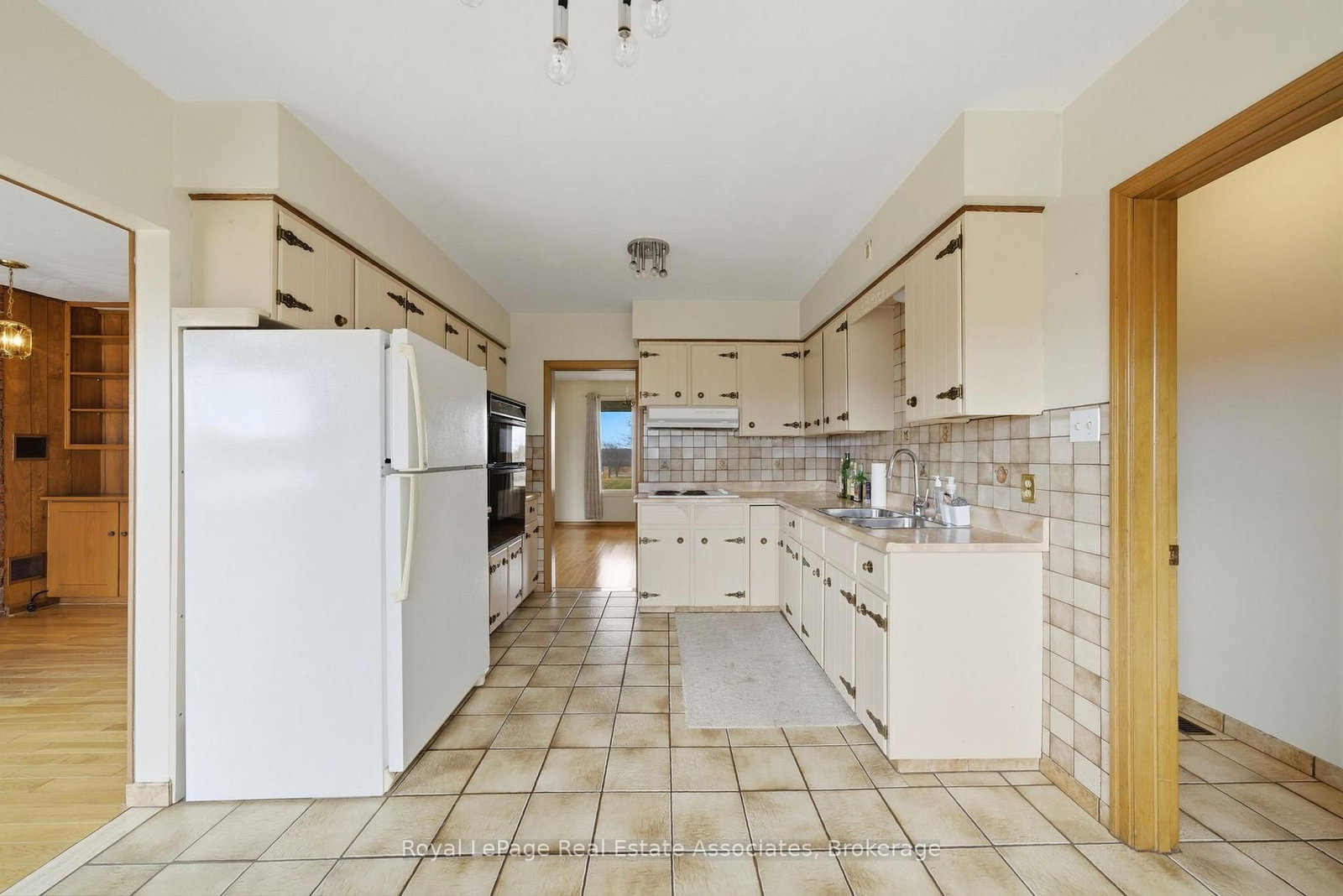 1137 Ridge Road • Hamilton, ON photo 14