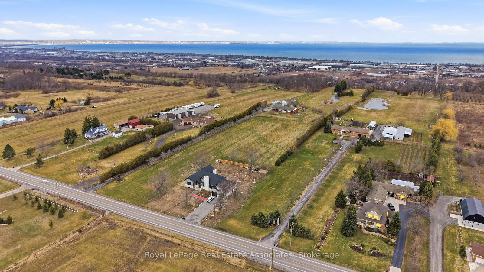 1137 Ridge Road • Hamilton, ON photo 41