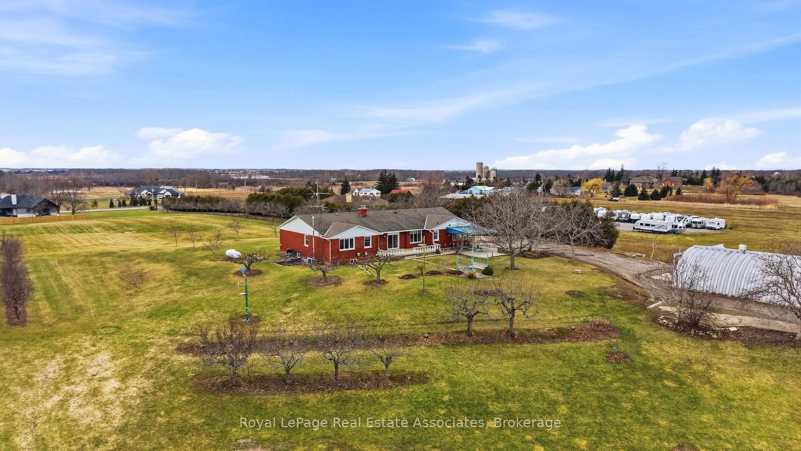 1137 Ridge Road • Hamilton, ON photo 43