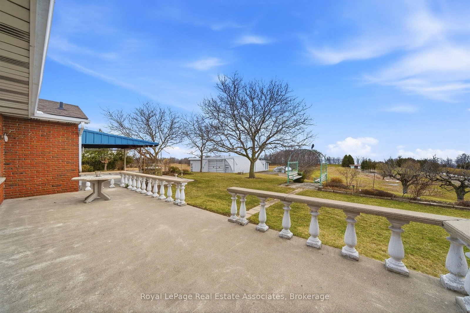 1137 Ridge Road • Hamilton, ON photo 5