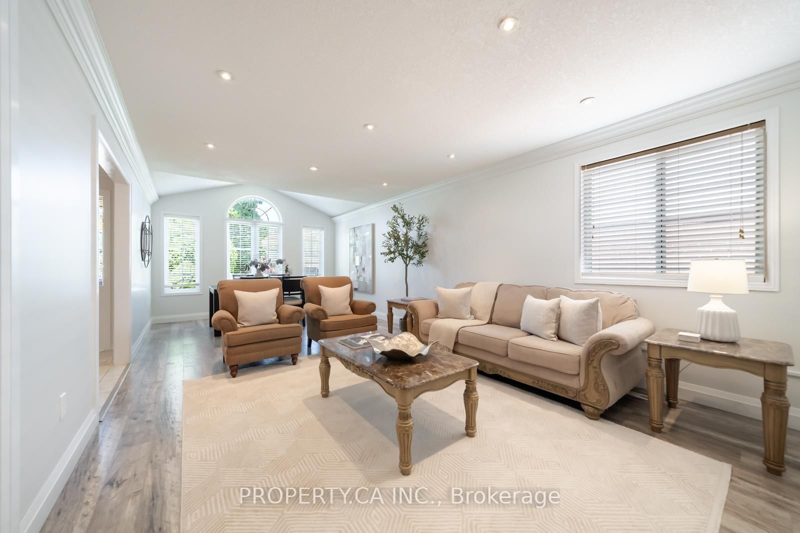67 Massena Drive • Hamilton, ON photo 12