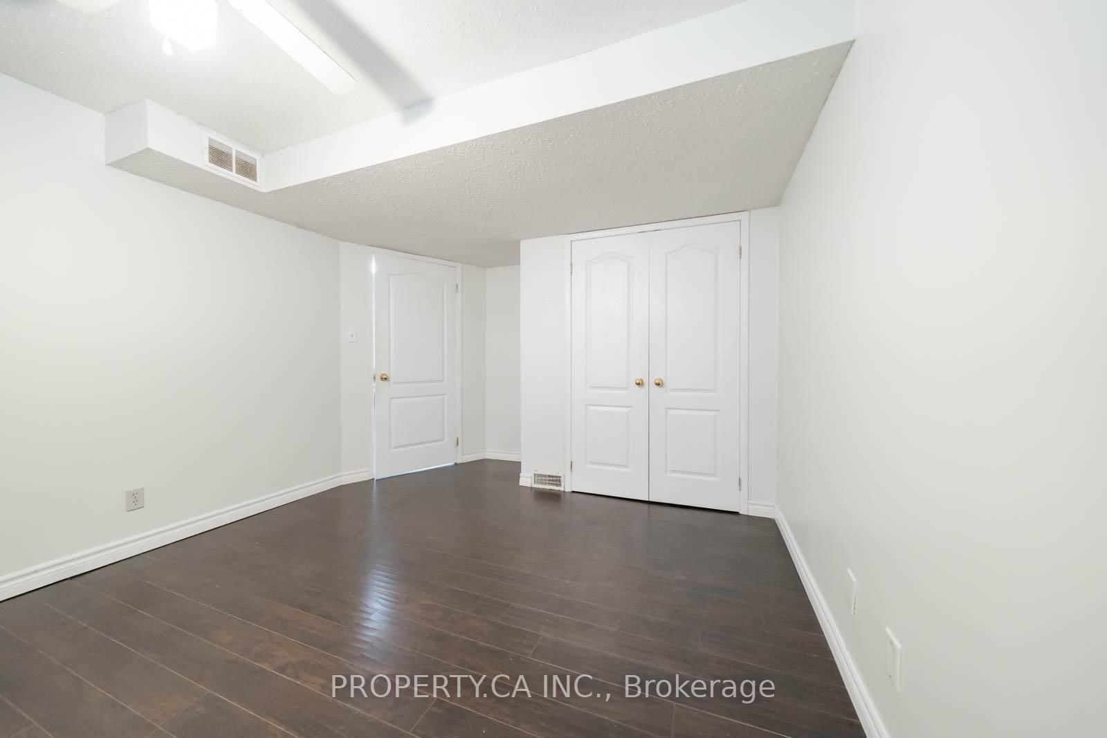 67 Massena Drive • Hamilton, ON photo 27