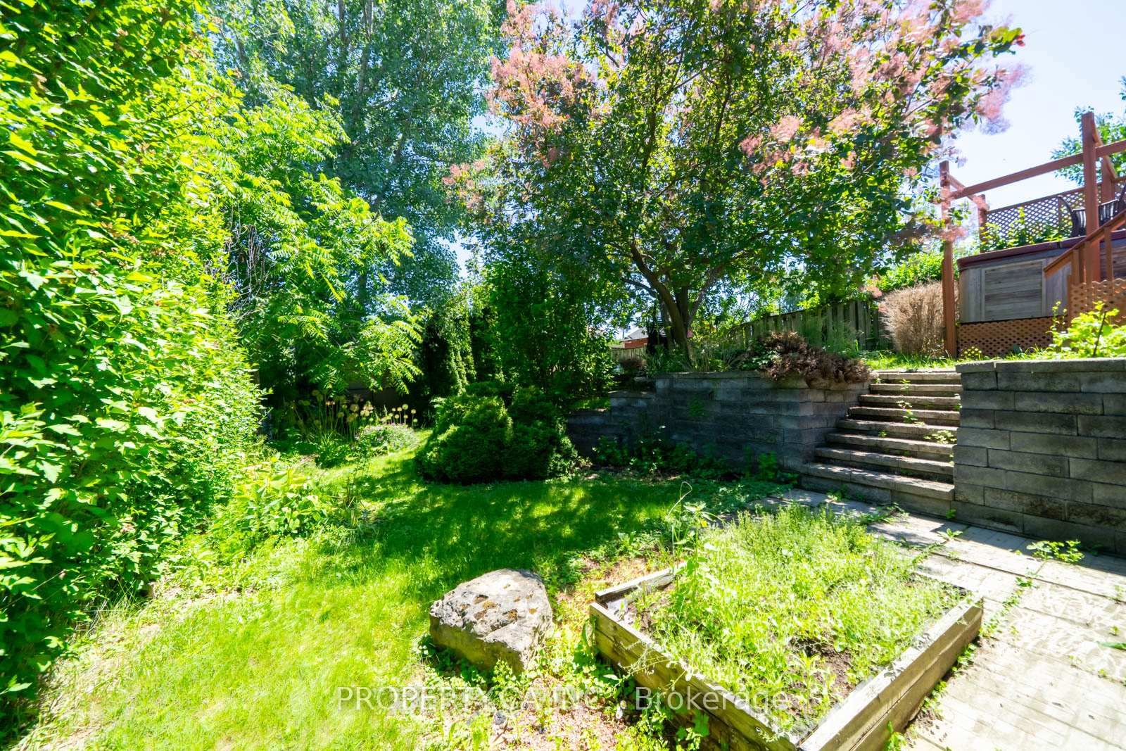 67 Massena Drive • Hamilton, ON photo 35