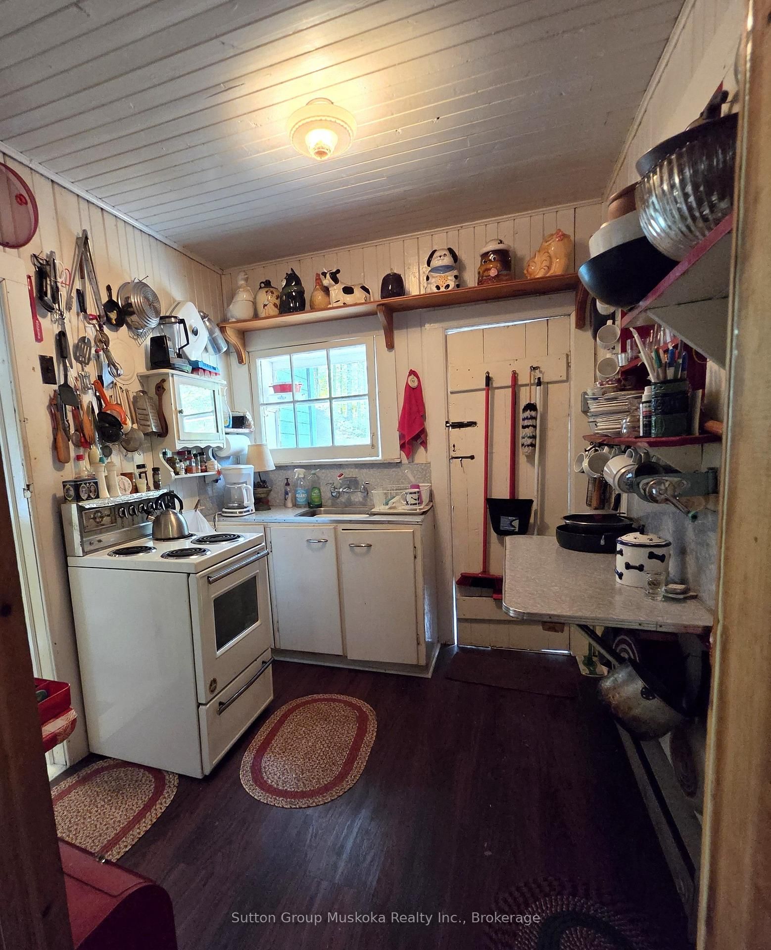 699 South Mary Lake Road • Huntsville, ON photo 19