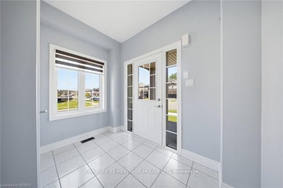 18 Macklin Street — photo 5