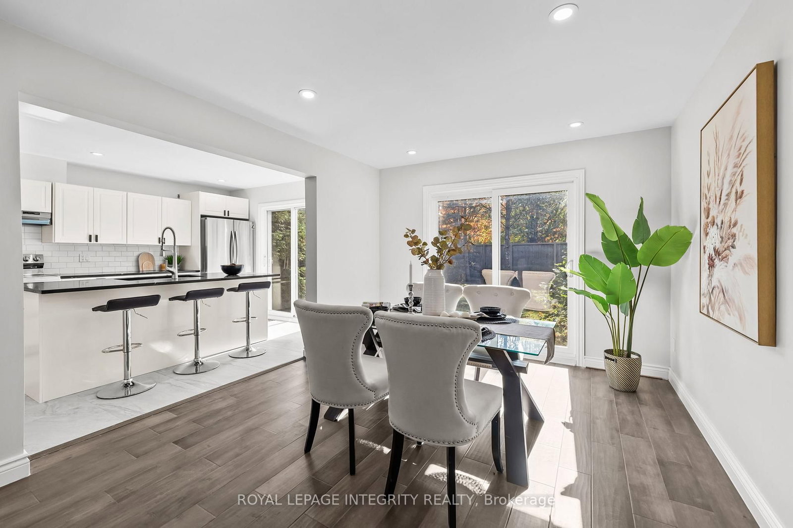 83 Saddle Crescent • Ottawa, ON photo 9