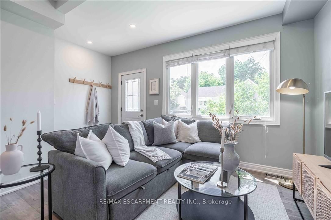 195 Wood Street E • Hamilton, ON photo 4