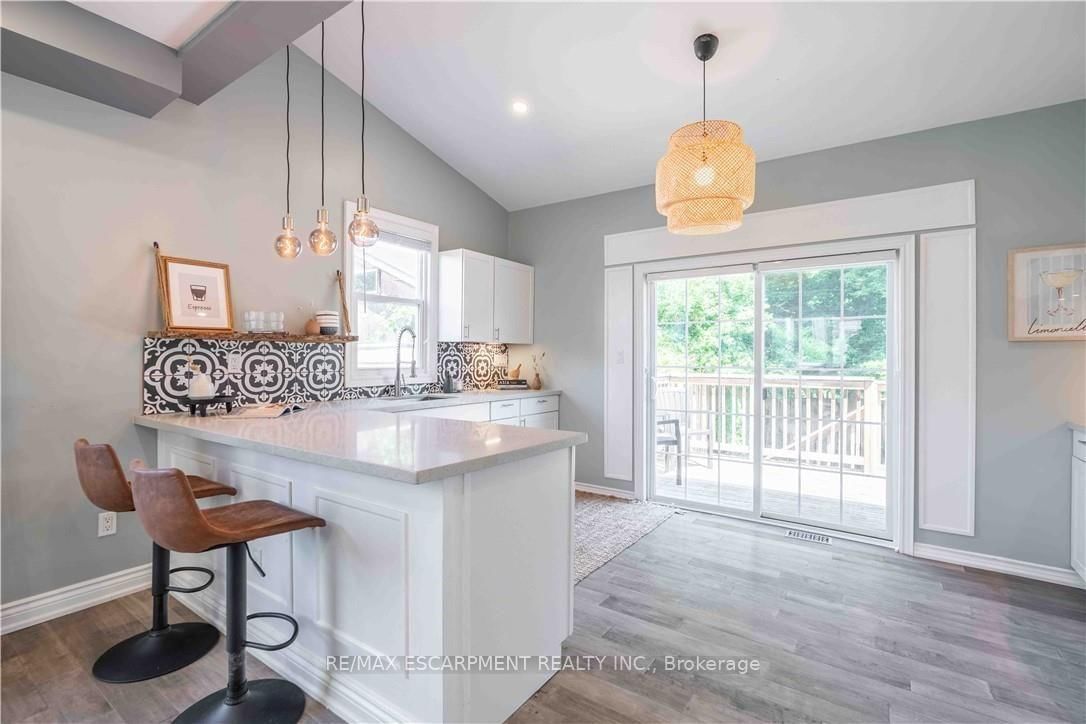 195 Wood Street E • Hamilton, ON photo 9