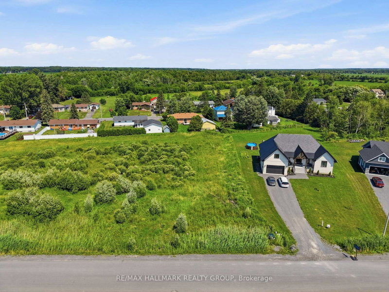 208 DES VIOLETTES Street