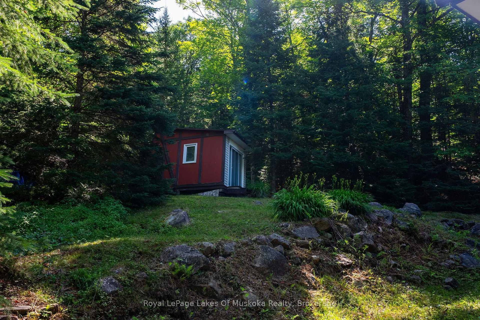 1423 Deer Lake Narrows Road • Algonquin Highlands, ON photo 29