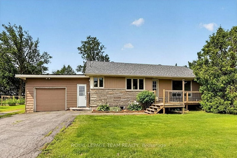 3679 Dunrobin Road, Ottawa