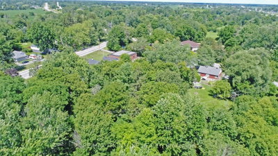 2303 James Craig Street — photo 2