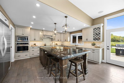 381 Sharpe Line • Cavan Monaghan, ON photo 7