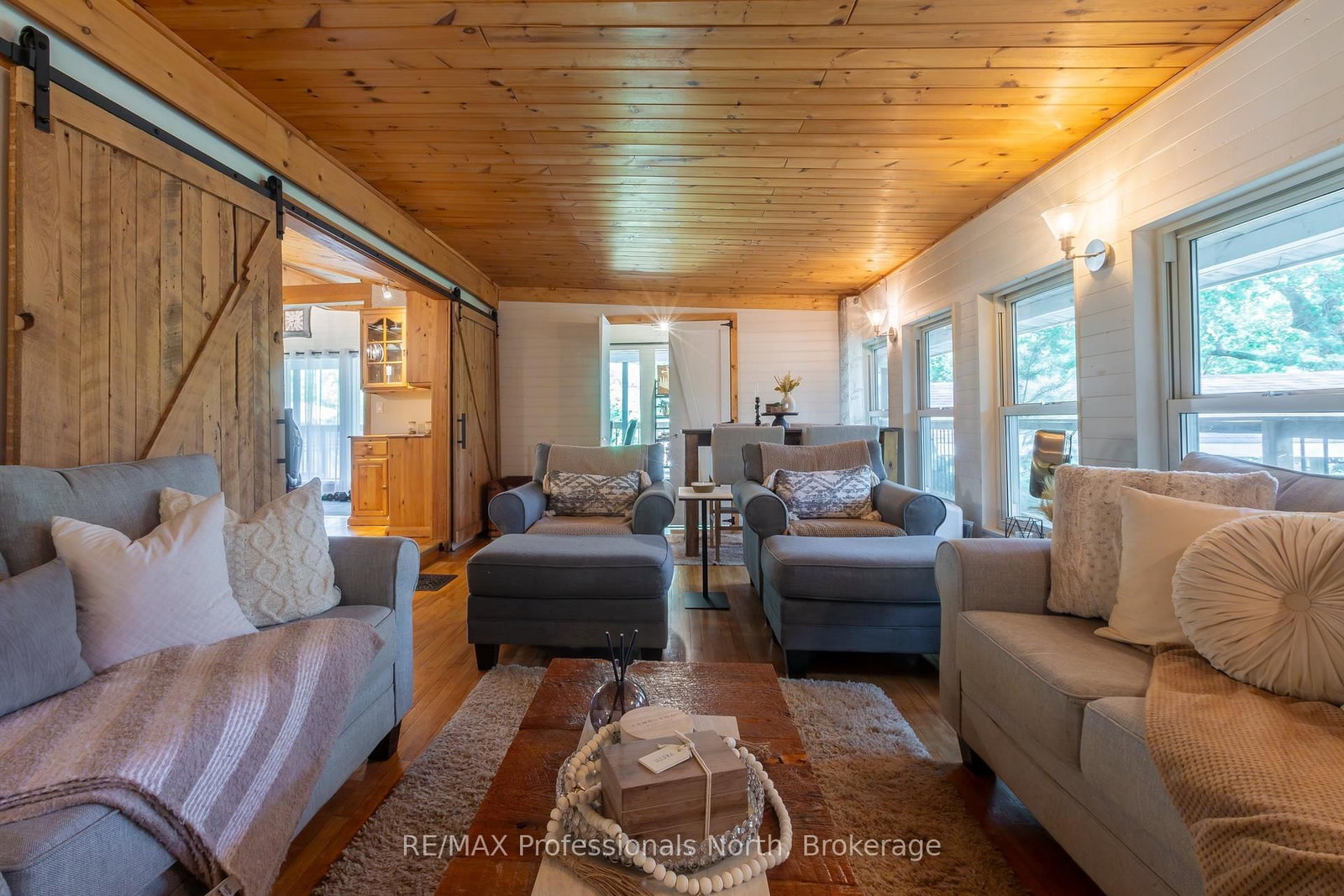 55 GLEN ACRES Road • Huntsville, ON photo 18