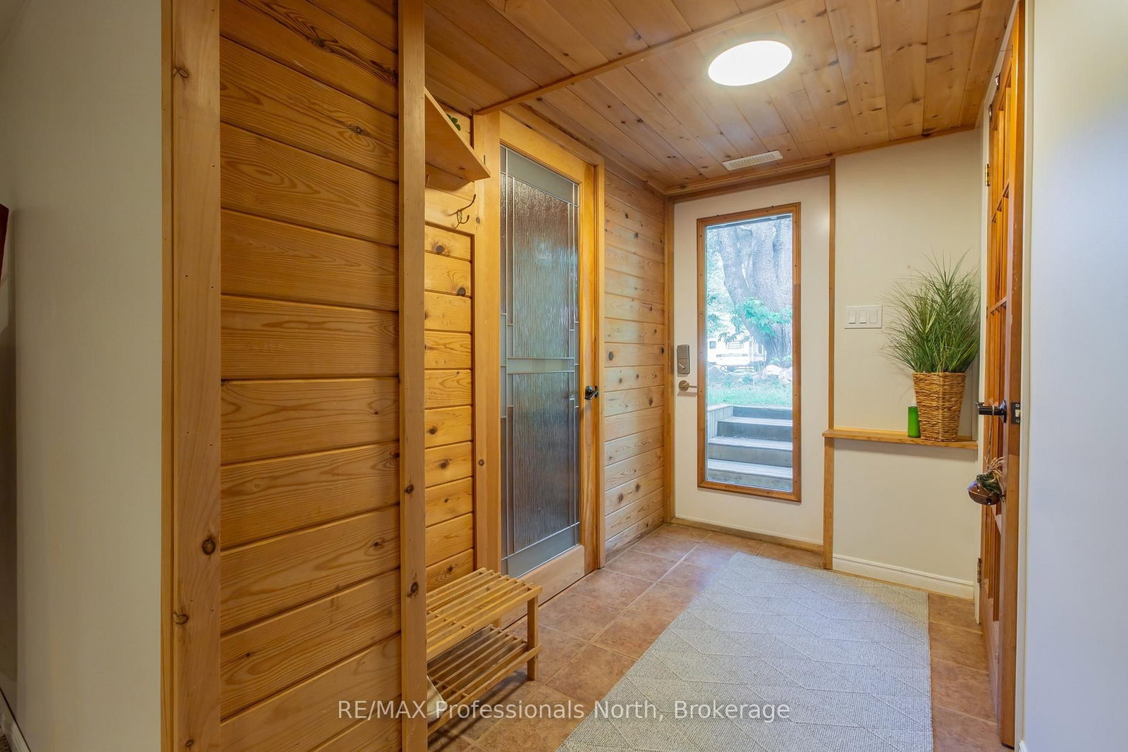 55 GLEN ACRES Road • Huntsville, ON photo 33