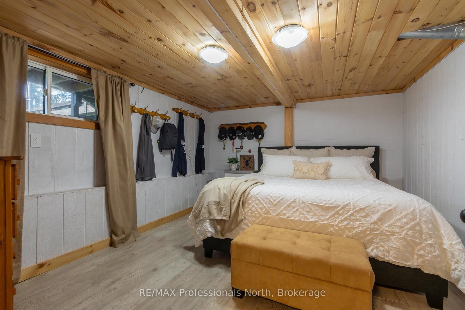 55 GLEN ACRES Road • Huntsville, ON photo 35