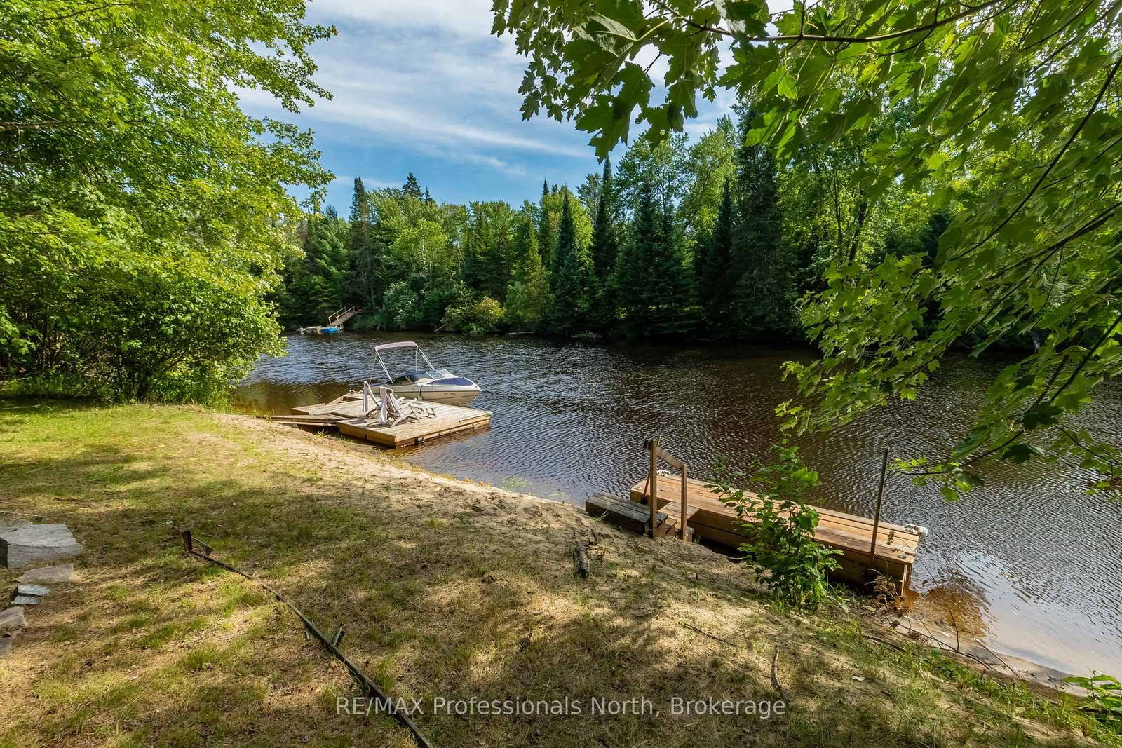 55 GLEN ACRES Road • Huntsville, ON photo 40