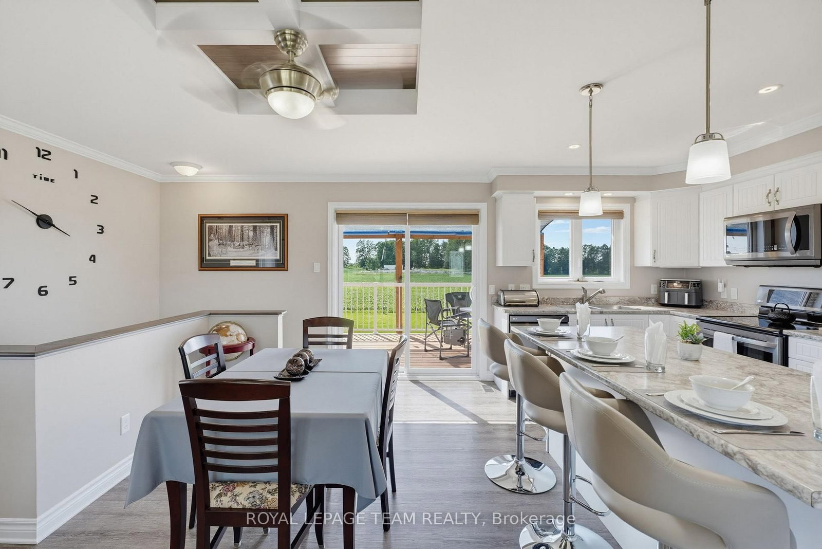 547 MALLOY Road • Westmeath, ON photo 11