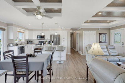 547 MALLOY Road • Westmeath, ON photo 8
