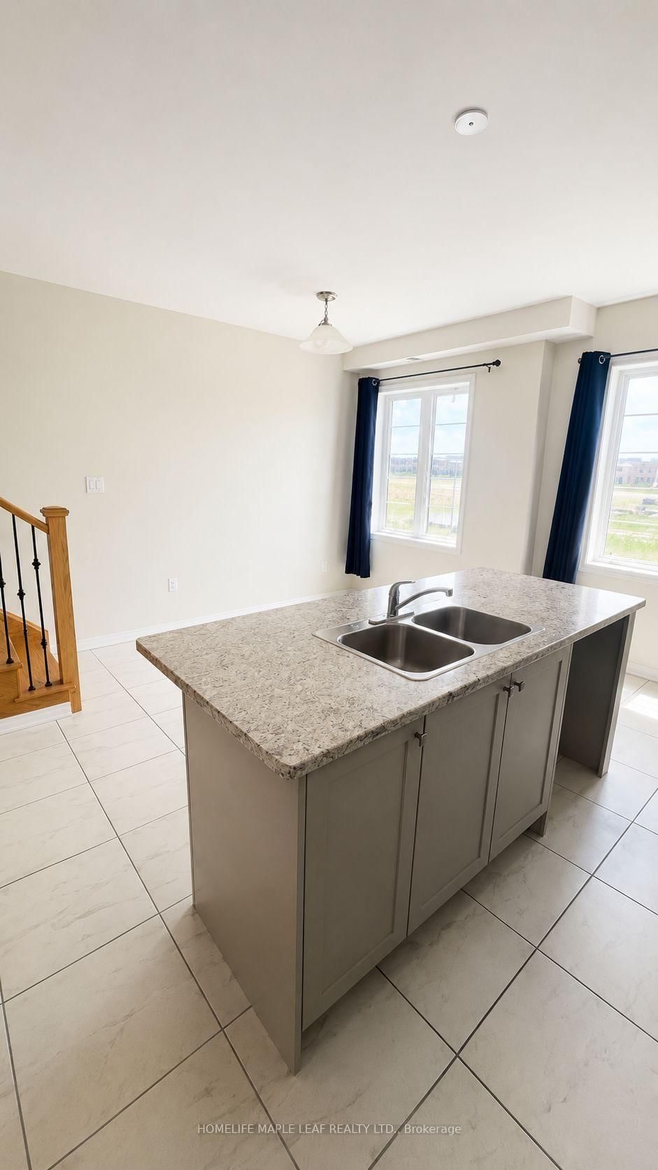 249 Gillespie Drive • Brantford, ON photo 9