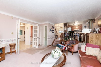7178 Freeman Street — more photos