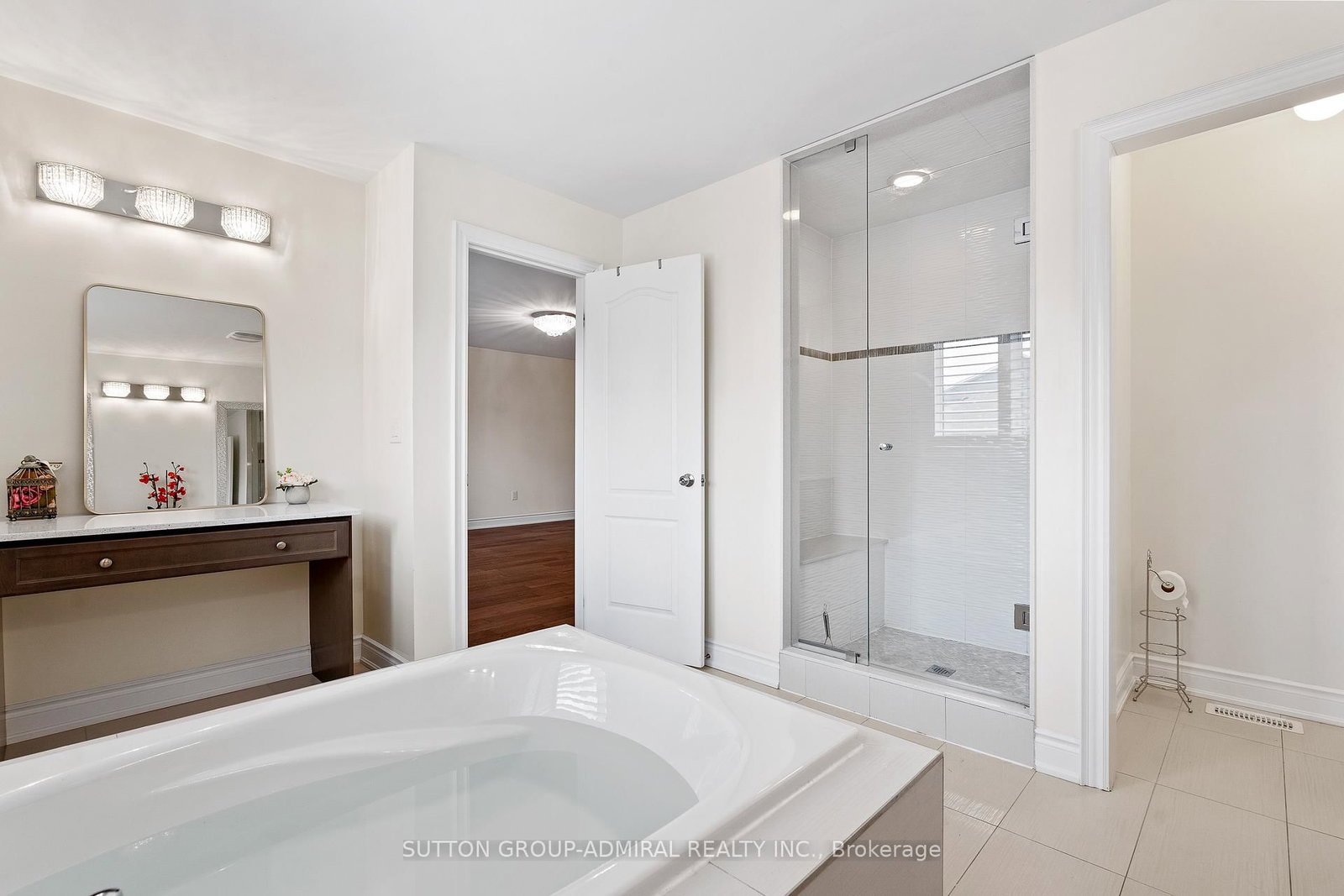 943 Line 9 Road • Niagara-on-the-Lake, ON photo 17