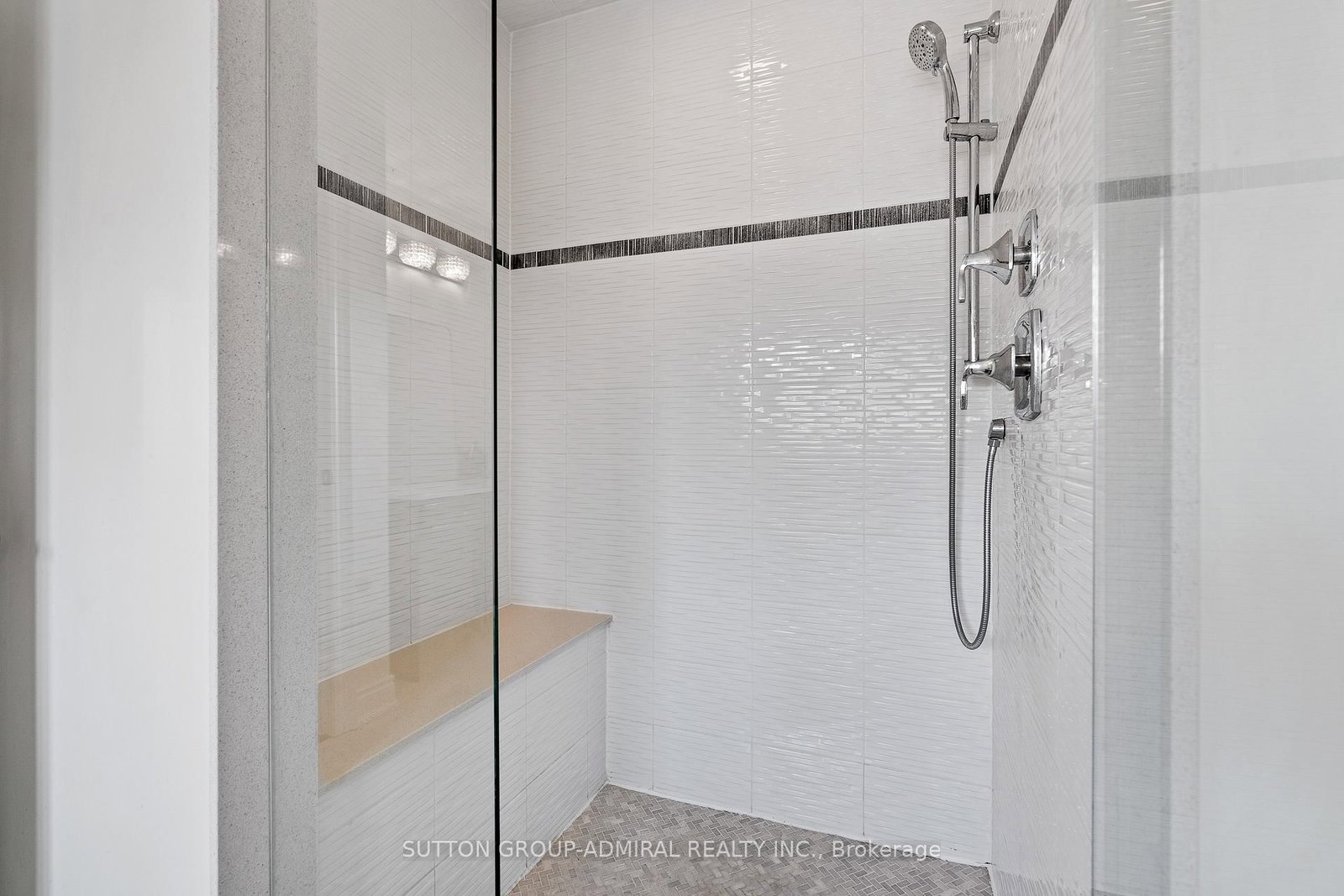 943 Line 9 Road • Niagara-on-the-Lake, ON photo 18