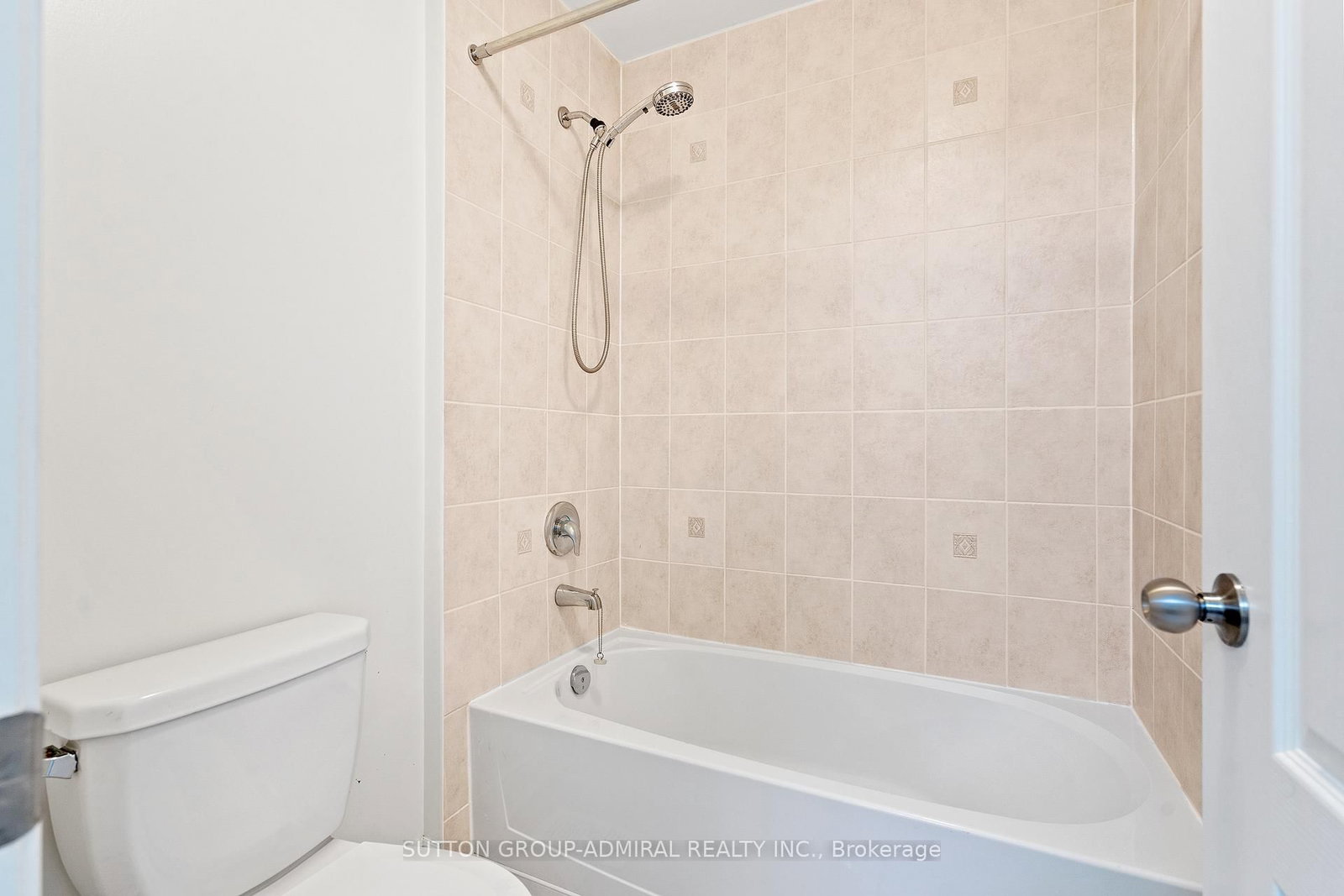 943 Line 9 Road • Niagara-on-the-Lake, ON photo 22