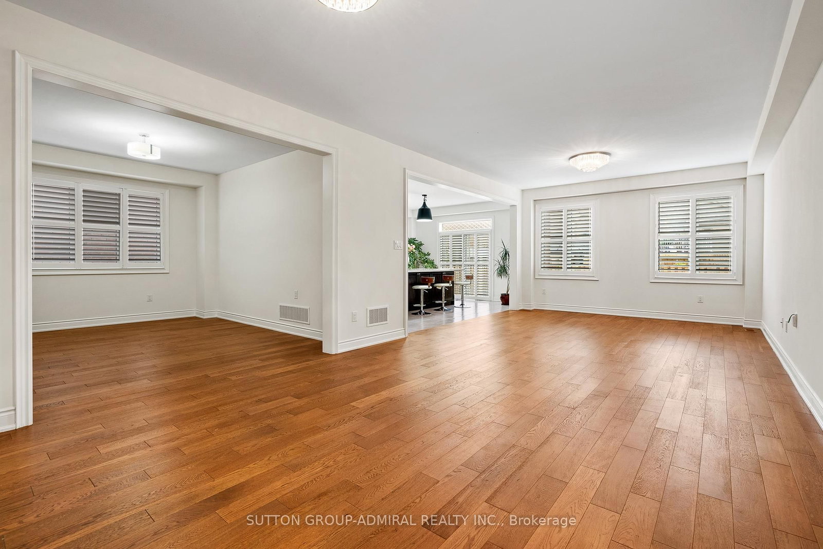 943 Line 9 Road • Niagara-on-the-Lake, ON photo 6