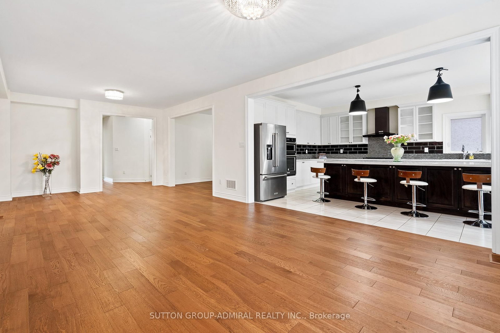 943 Line 9 Road • Niagara-on-the-Lake, ON photo 7