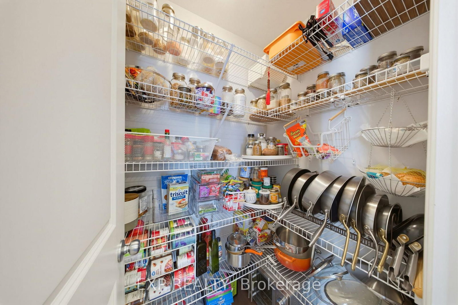 176 Manorwood Crescent • Ottawa, ON photo 14