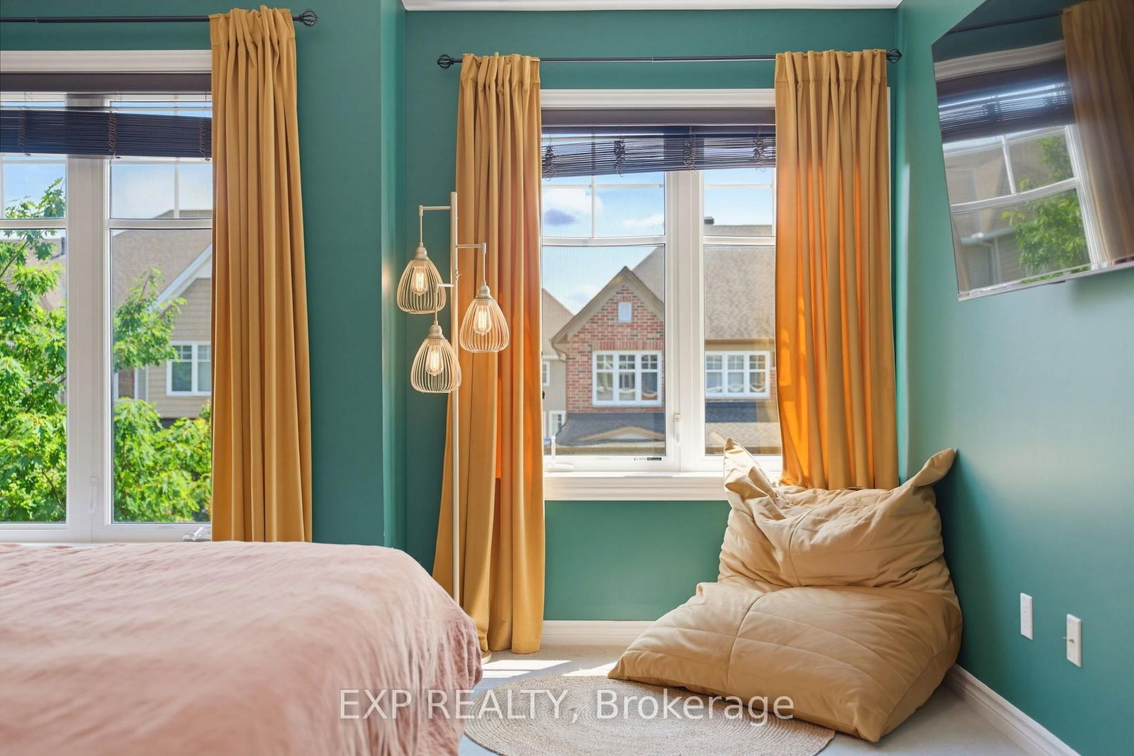 176 Manorwood Crescent • Ottawa, ON photo 25