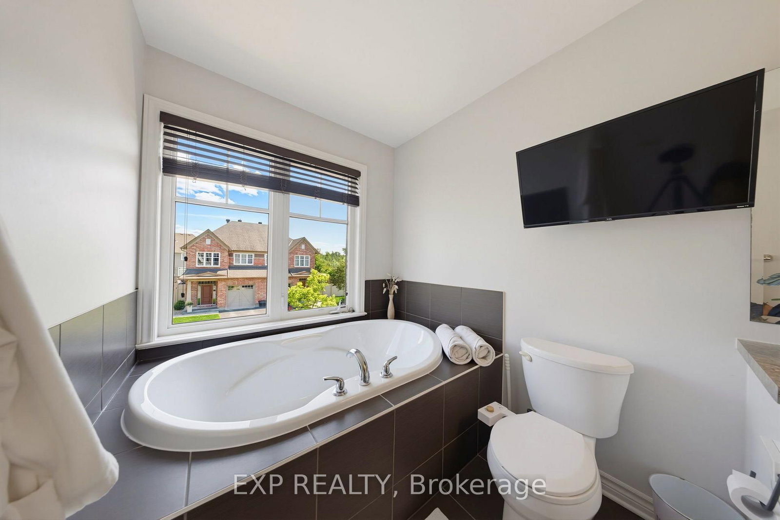 176 Manorwood Crescent • Ottawa, ON photo 29