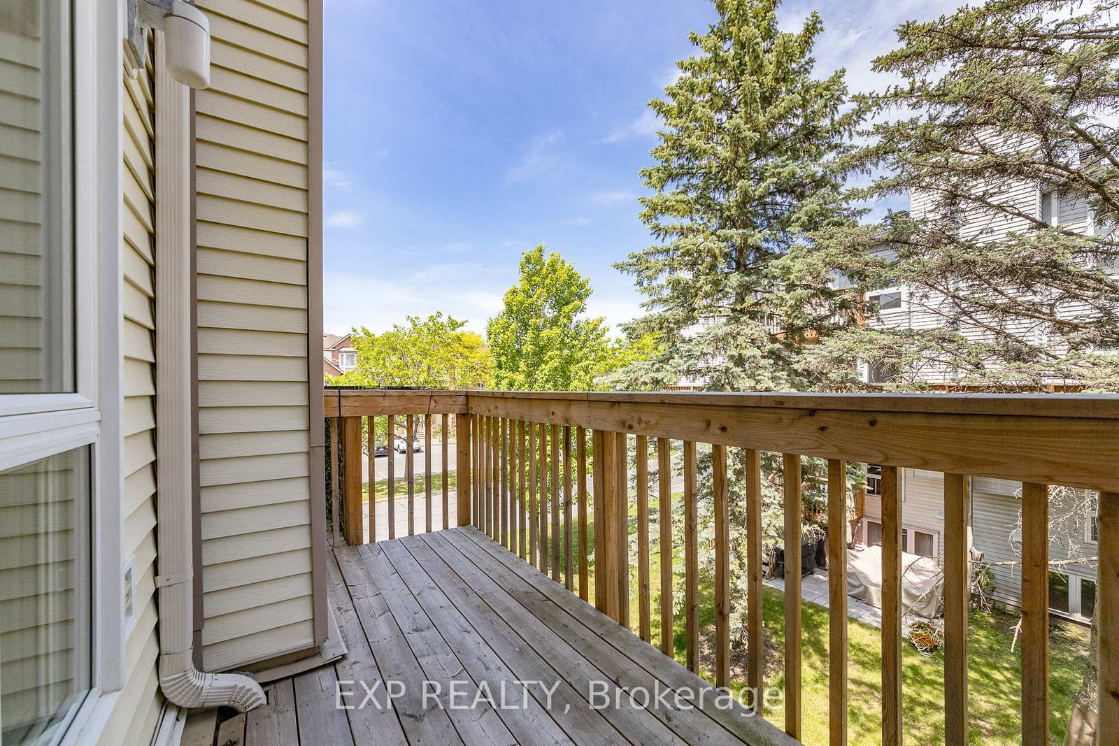 324 Briston Private • Ottawa, ON photo 13