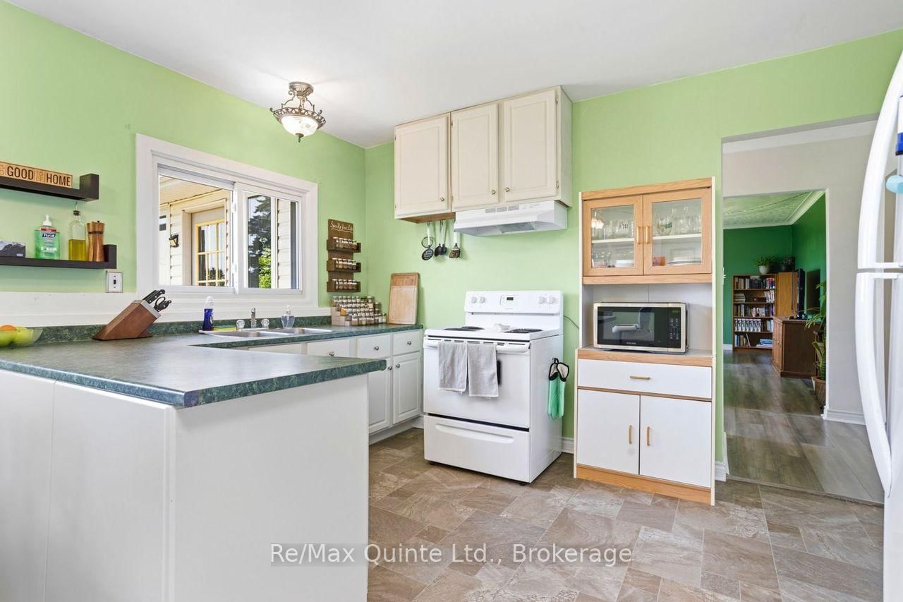 15150 County Rd 2 • Brighton, ON photo 16