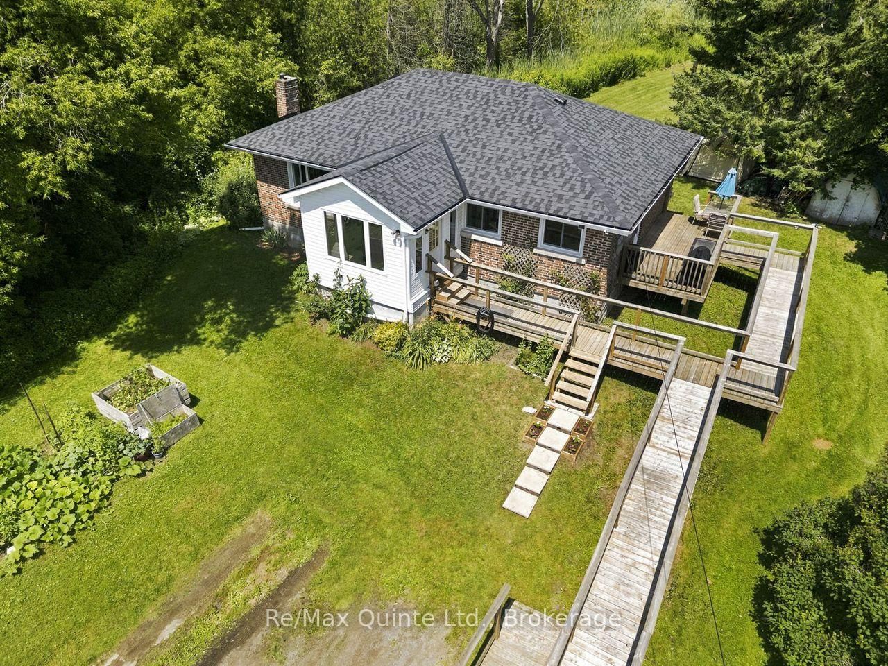 15150 County Rd 2 • Brighton, ON photo 2