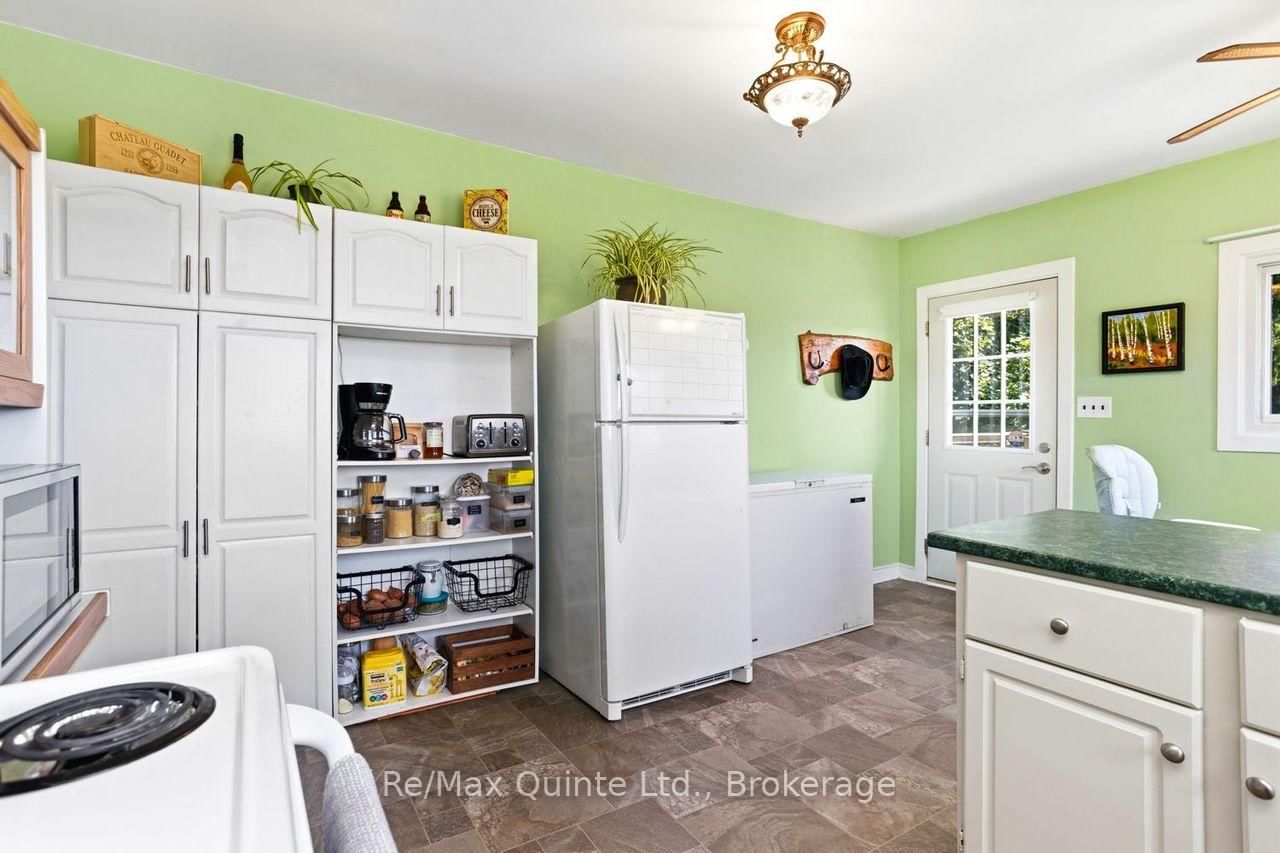 15150 County Rd 2 • Brighton, ON photo 20