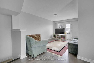 41 Maroma Street • Ottawa, ON photo 8