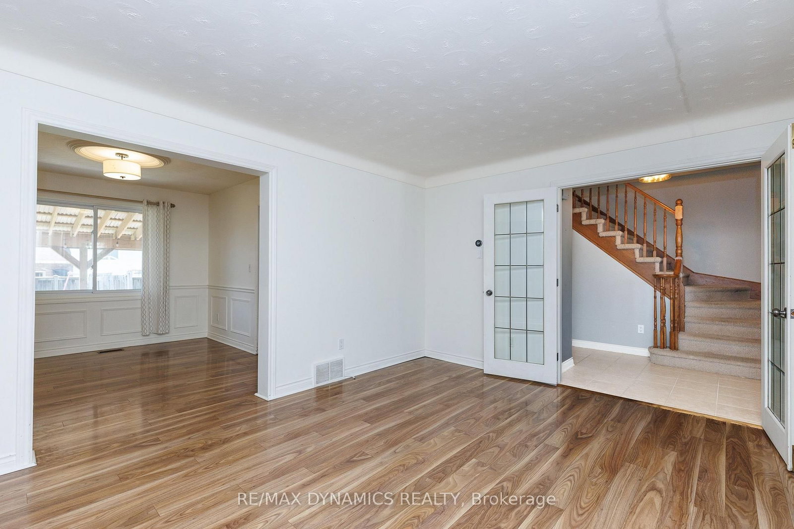 7362 Woodgate Street • Niagara Falls, ON photo 6