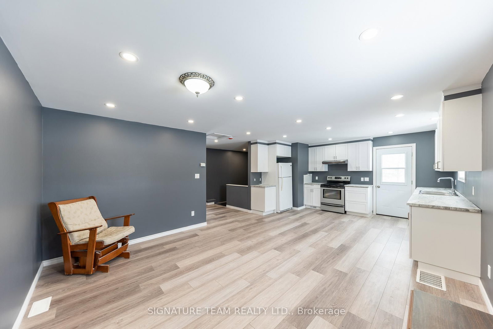 1131 Wright Road • Westmeath, ON photo 12