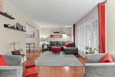 7782 Badger Road — more photos